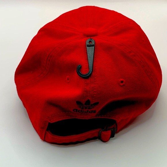 Red Adidas strap back hat. - Picture 4 of 4